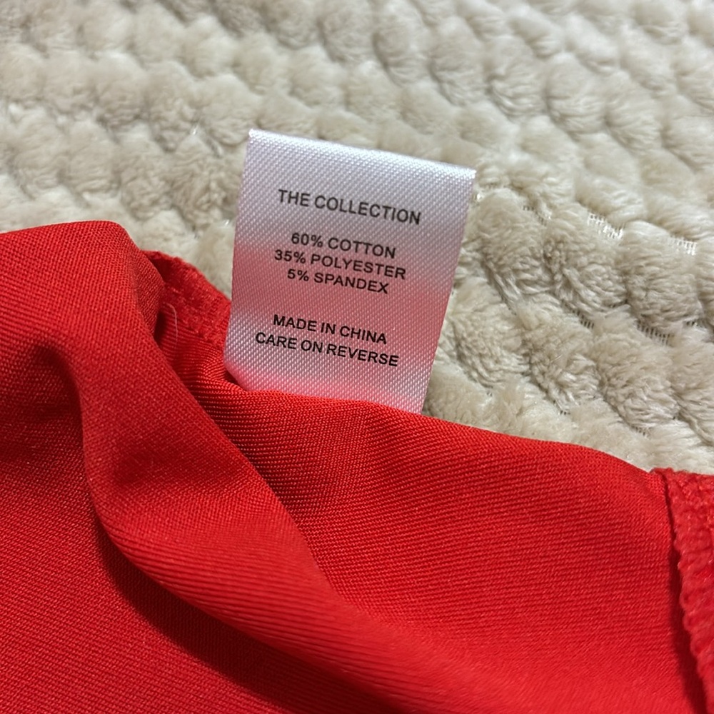 Red Top - Picture 5 of 7